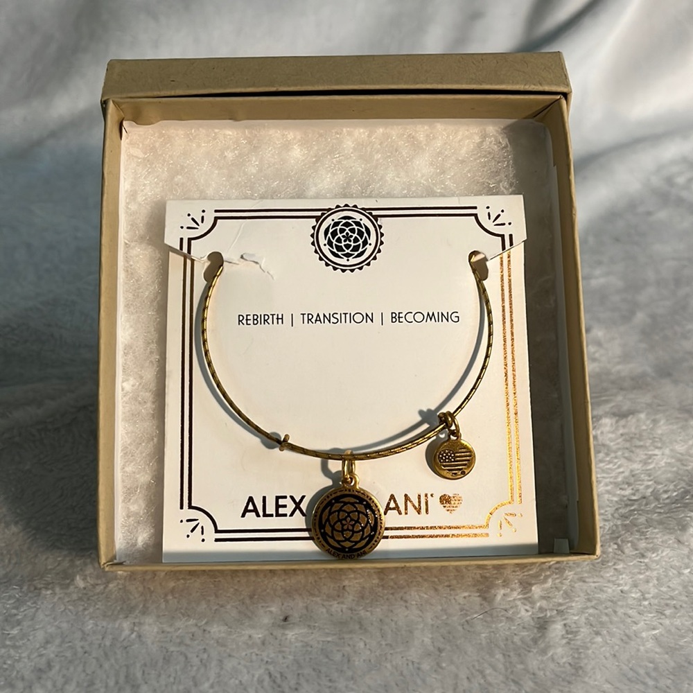 Nwt! Alex and Ani “New Beginnings” Bangle Gold